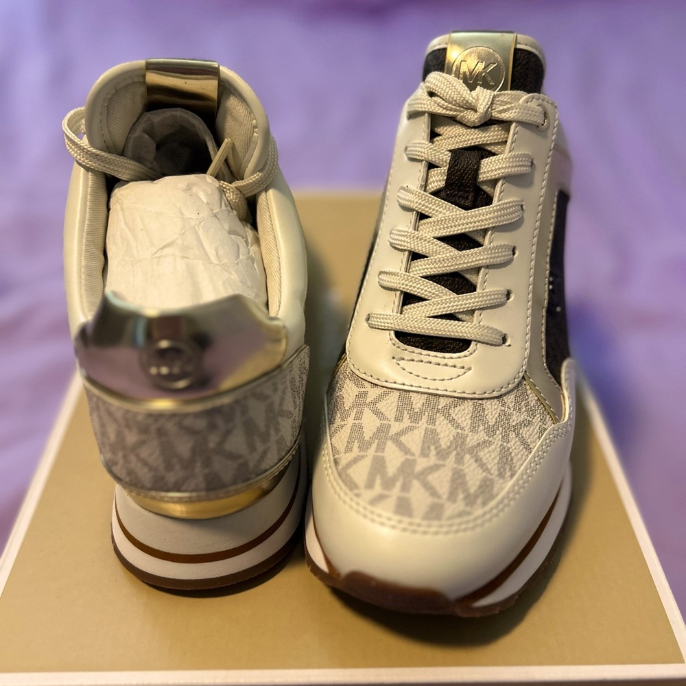New with tags! MK Maggie Trainer shoe
